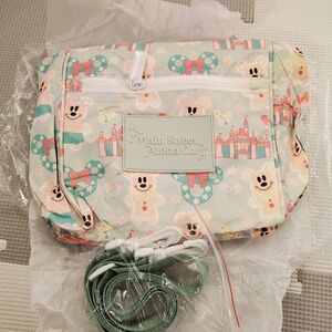 Main Street Aloha Co. Disney Themed Crossbody Mini Tote Bag brand New Hawaii